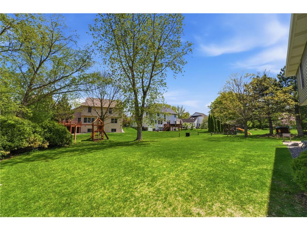 8655 Shepherd Way Eden Prairie MN 55347 7072148 image59
