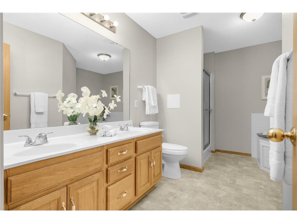 8657 Tessman Circle N Brooklyn Park MN 55445 7014101 image22