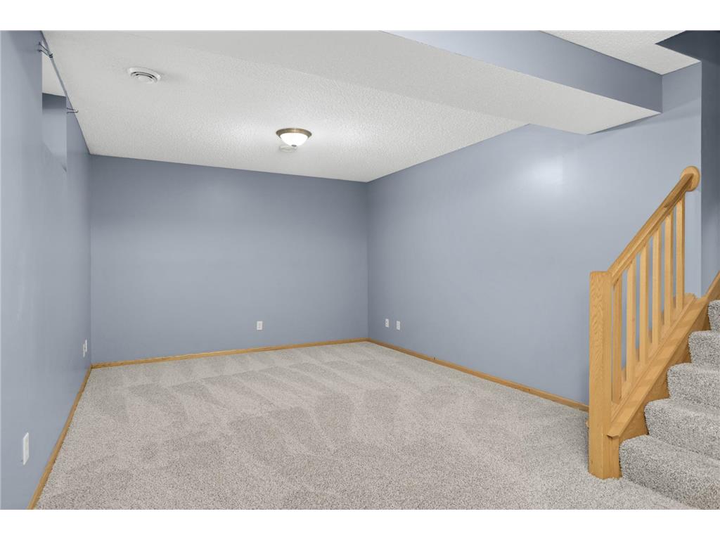 8657 Tessman Circle N Brooklyn Park MN 55445 7014101 image32