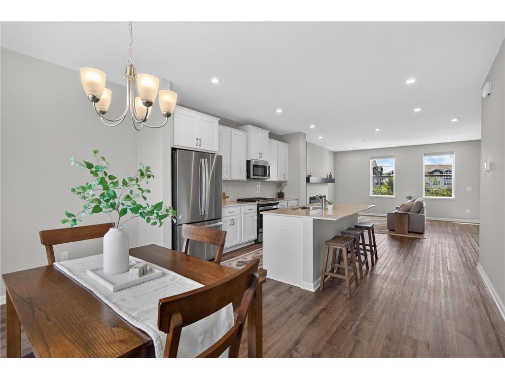 8658 London Circle NE #B Blaine MN 55449 7095701 image1