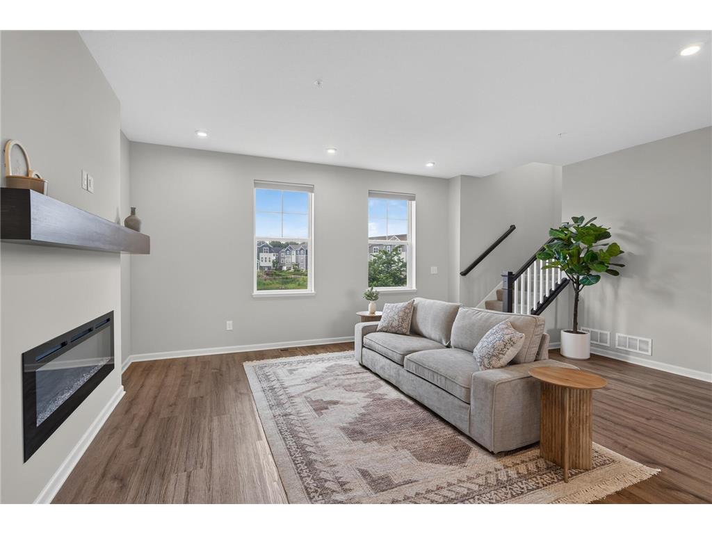 8658 London Circle NE #B Blaine MN 55449 7095701 image10