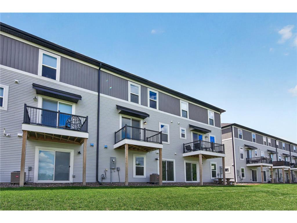8658 London Circle NE #B Blaine MN 55449 7095701 image23
