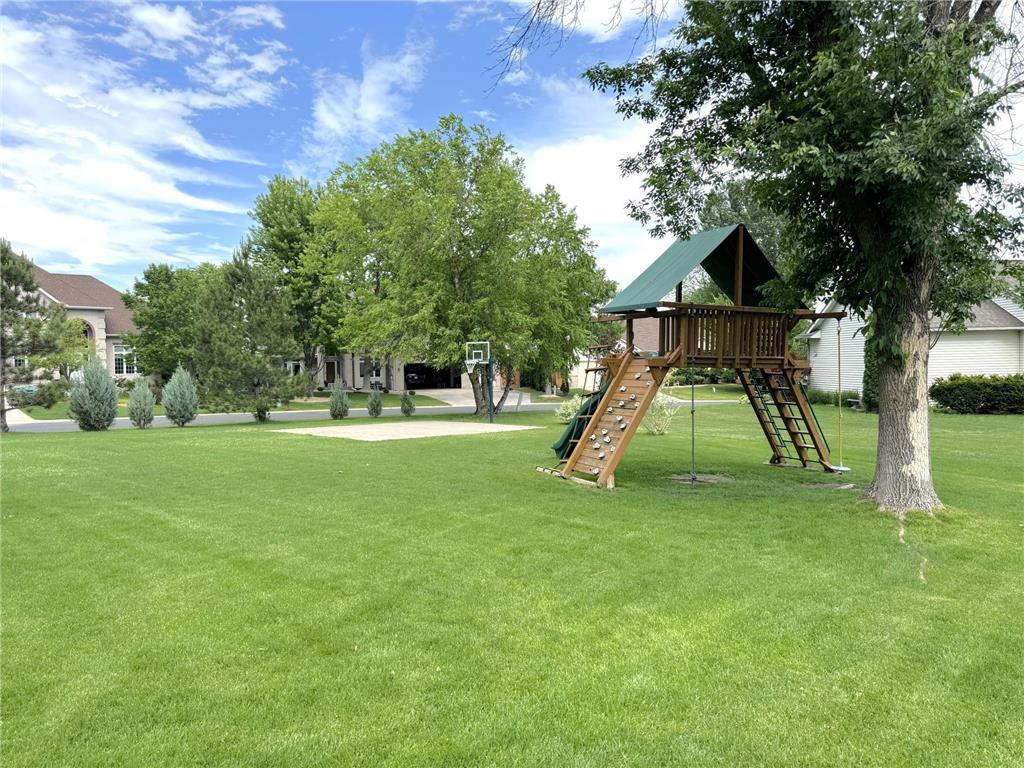 8658 Upland Lane N Maple Grove MN 55311 7089619 image8
