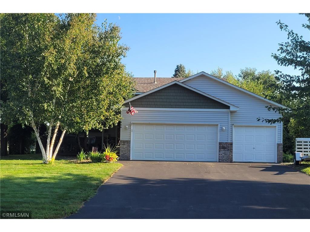 866 113th Lane NE Blaine MN 55434 6780873 image1