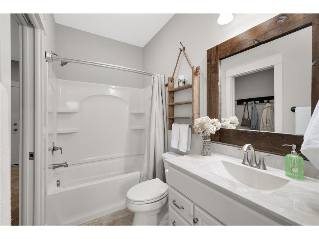 8662 240th Street E Lakeville MN 55044 7078928 image18