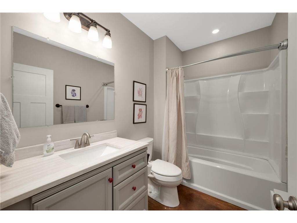 8662 240th Street E Lakeville MN 55044 7078928 image35