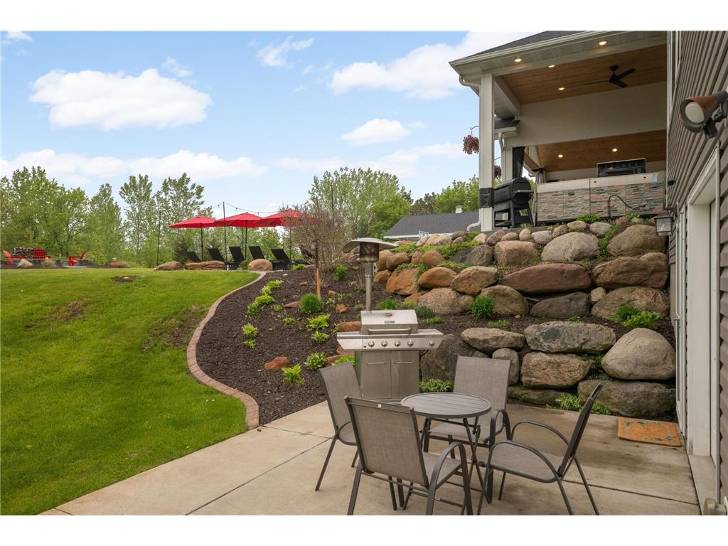 8662 240th Street E Lakeville MN 55044 7078928 image46