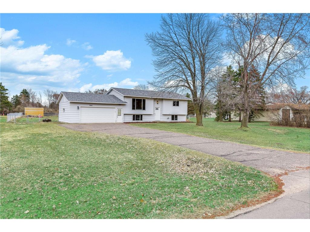 8662 Darlington Avenue NE Monticello Twp MN 55362 7062366 image1