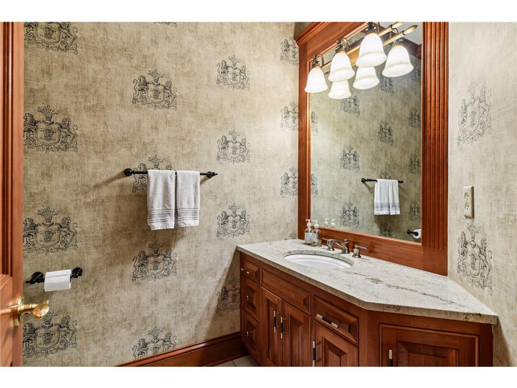 8662 Great Waters Alcove Eden Prairie MN 55347 7046429 image31
