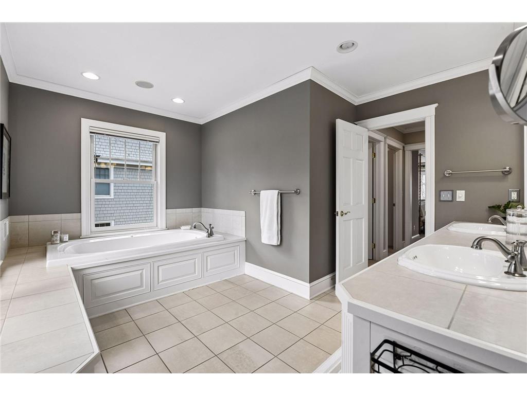 8662 Great Waters Alcove Eden Prairie MN 55347 7046429 image37