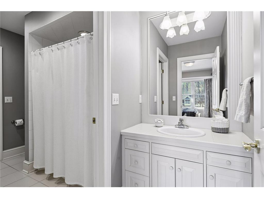 8662 Great Waters Alcove Eden Prairie MN 55347 7046429 image44