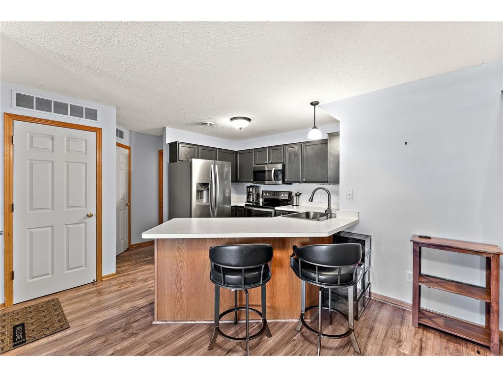 8663 Quarry Ridge Lane #C Woodbury MN 55125 6823126 image1