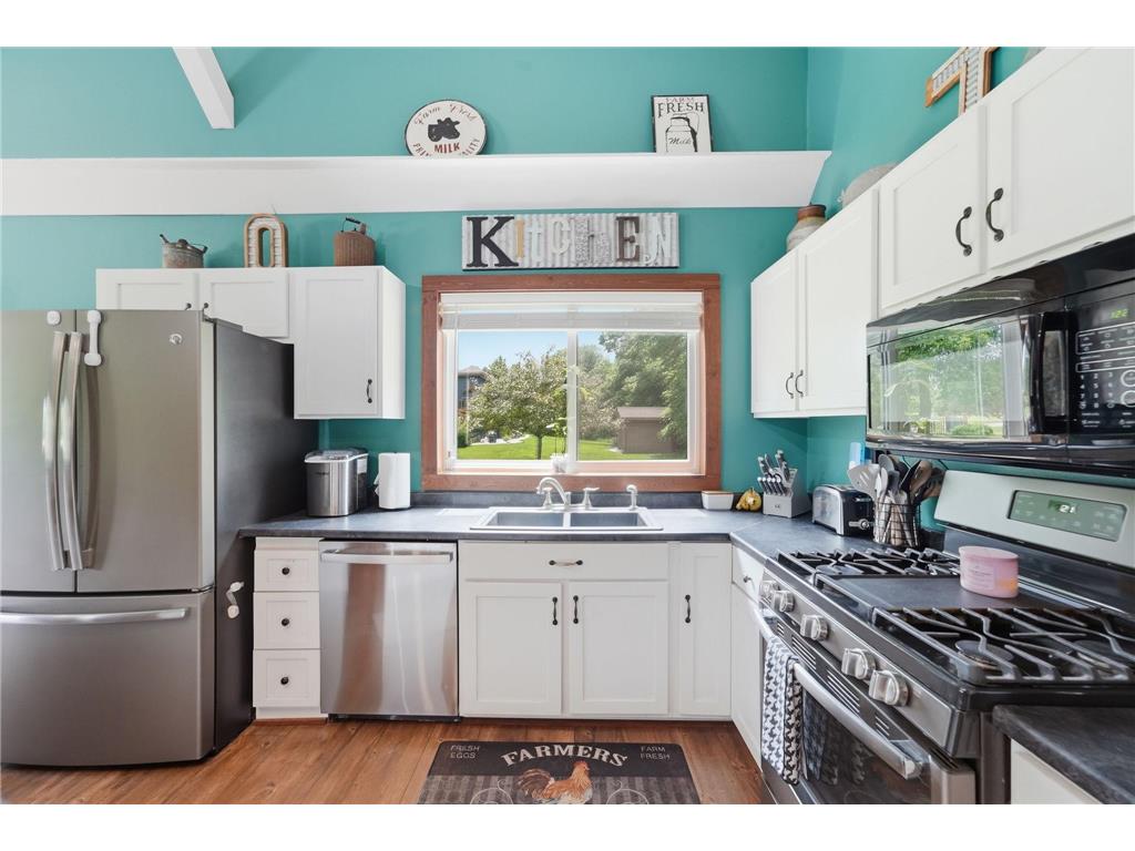 8666 Riverwood Circle N New London MN 56273 7090432 image15
