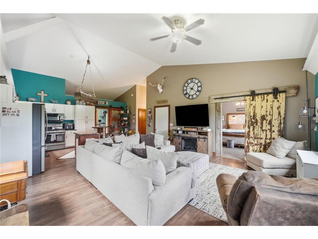 8666 Riverwood Circle N New London MN 56273 7090432 image8