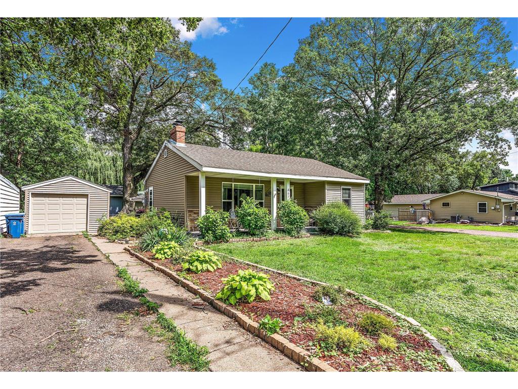 867 2nd Street SE, Forest Lake, MN, 55025 MLS 6539774 Edina Realty