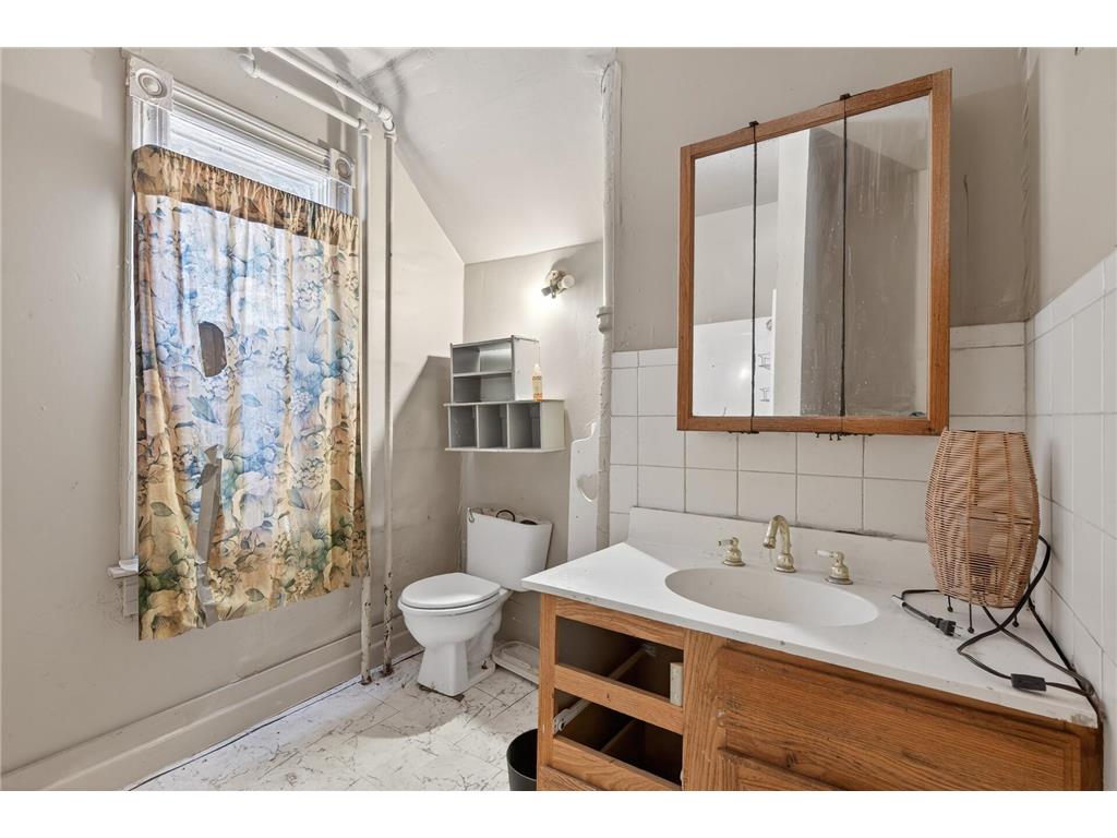 867 Aurora Avenue Saint Paul MN 55104 7083616 image11