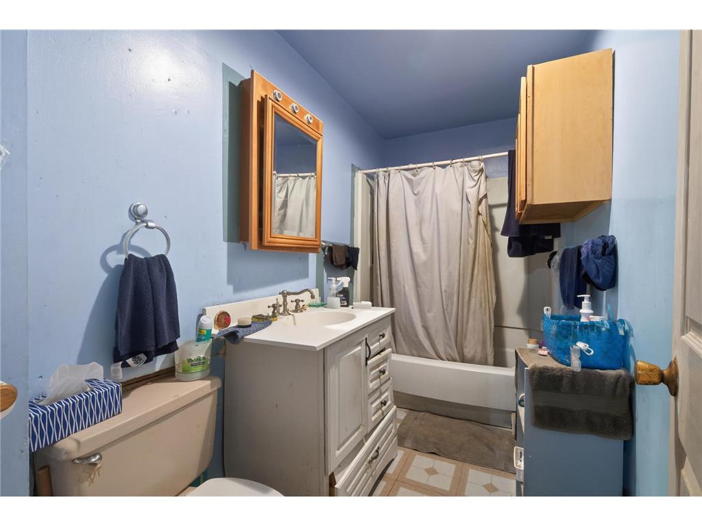867 Aurora Avenue Saint Paul MN 55104 7083616 image21