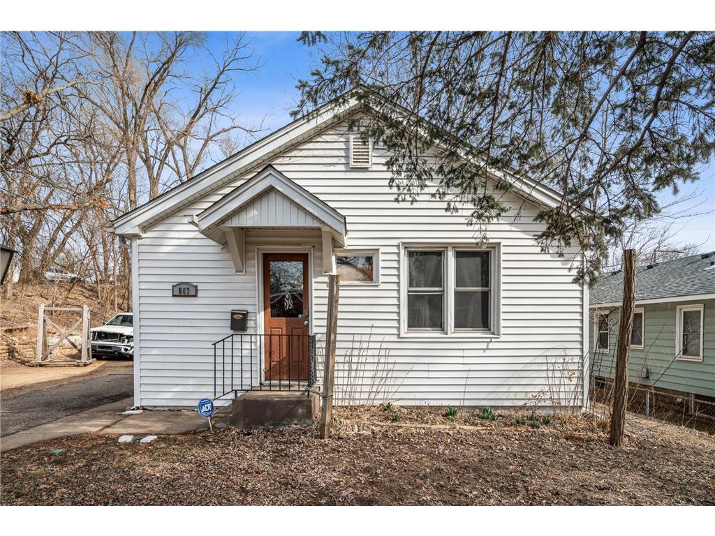 867 Jordan Avenue Saint Paul MN 55119 6698380 image1