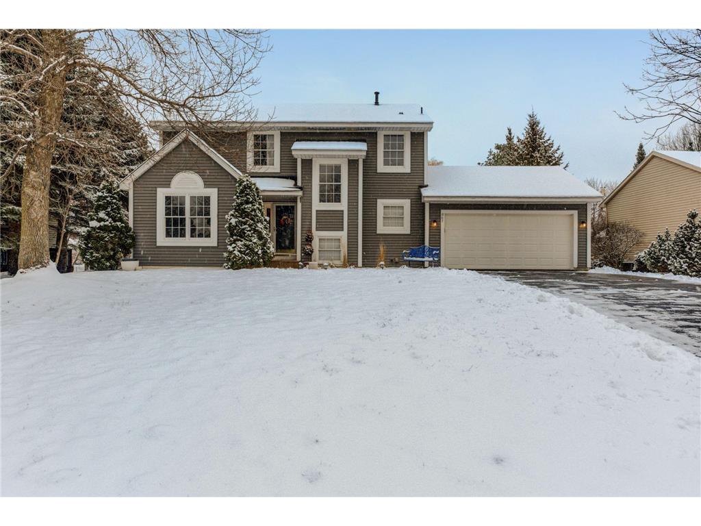 867 Moonlight Drive, Woodbury, MN 55125 MLS 6308104 Edina Realty