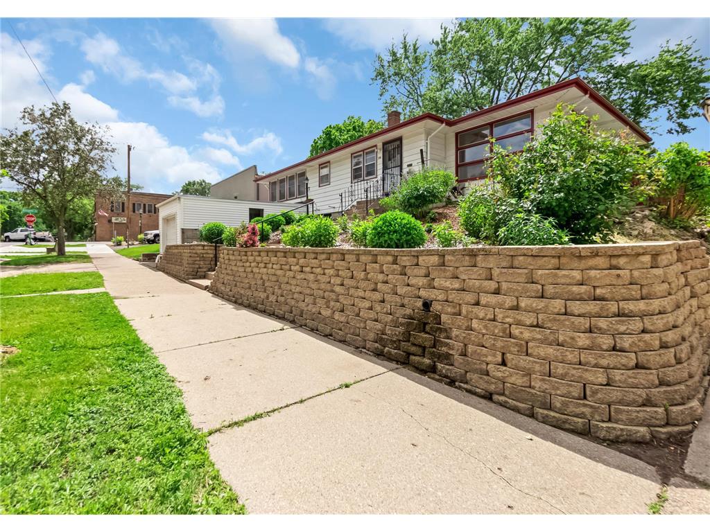 867 Stryker Avenue Saint Paul MN 55107 6542910 image1
