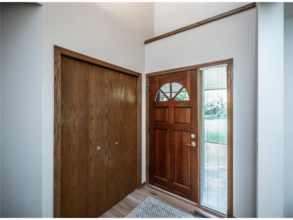 868 Basswood Lane Eagan MN 55123 7076511 image5