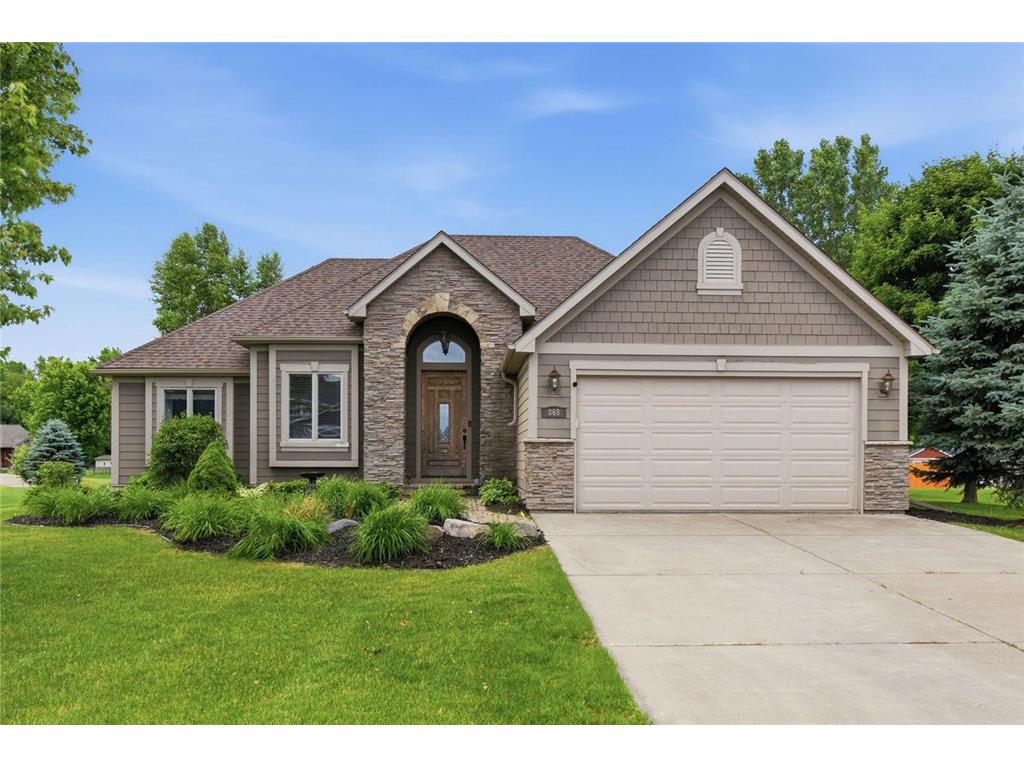 868 Brady Lane New Richmond WI 54017 7099586 image1