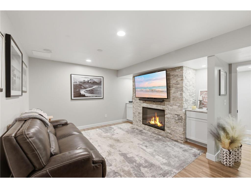 868 Brady Lane New Richmond WI 54017 7099586 image28