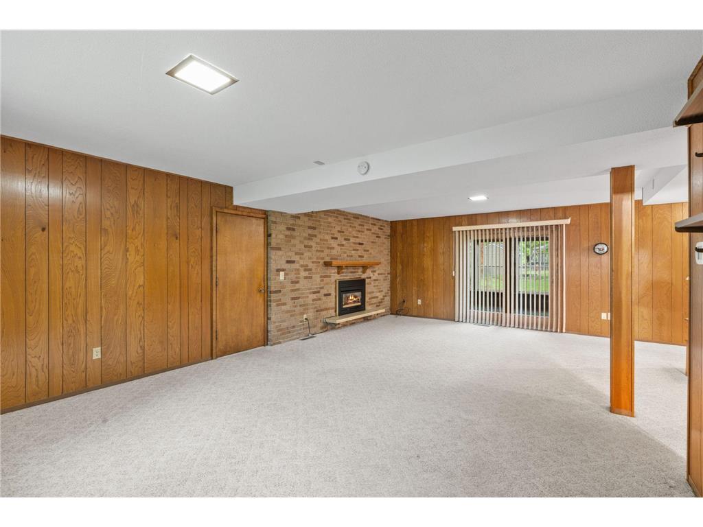 868 Cobb Road Shoreview MN 55126 7074295 image17