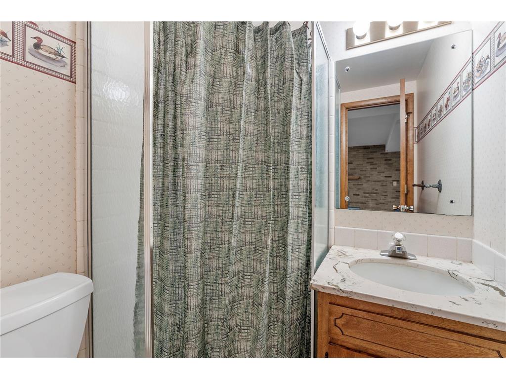 868 Cobb Road Shoreview MN 55126 7074295 image19