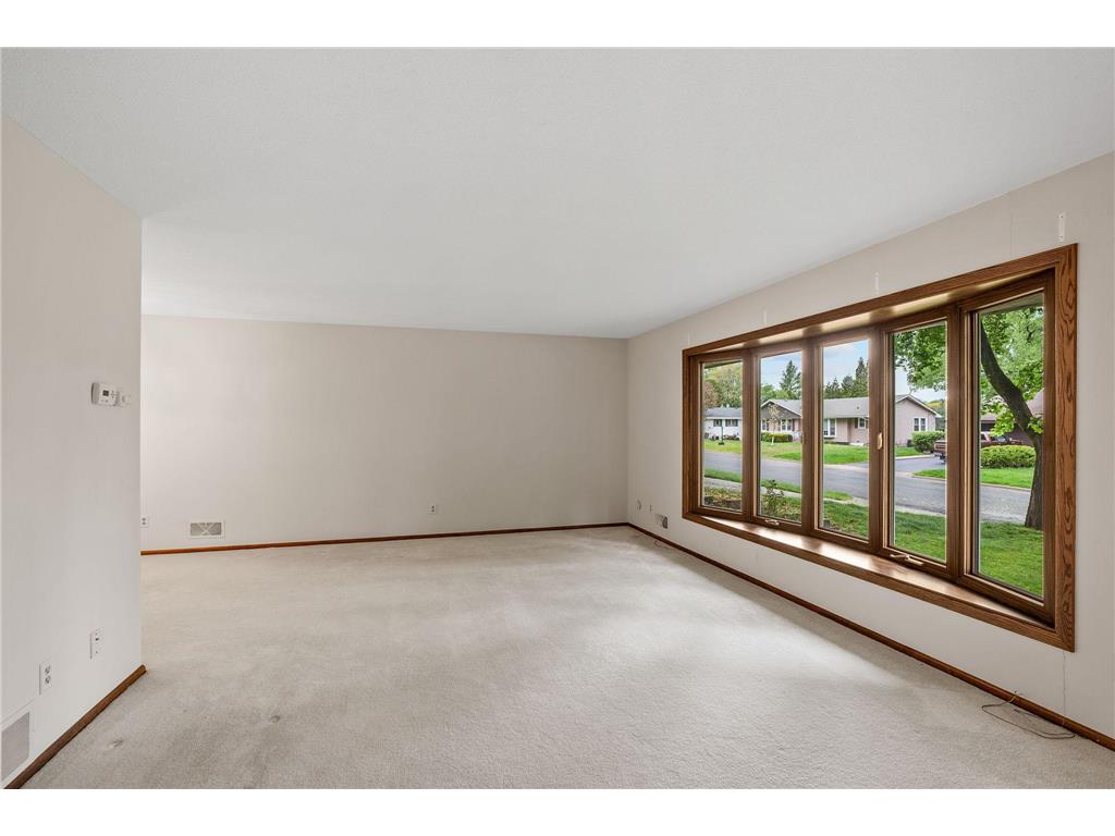 868 Cobb Road Shoreview MN 55126 7074295 image3