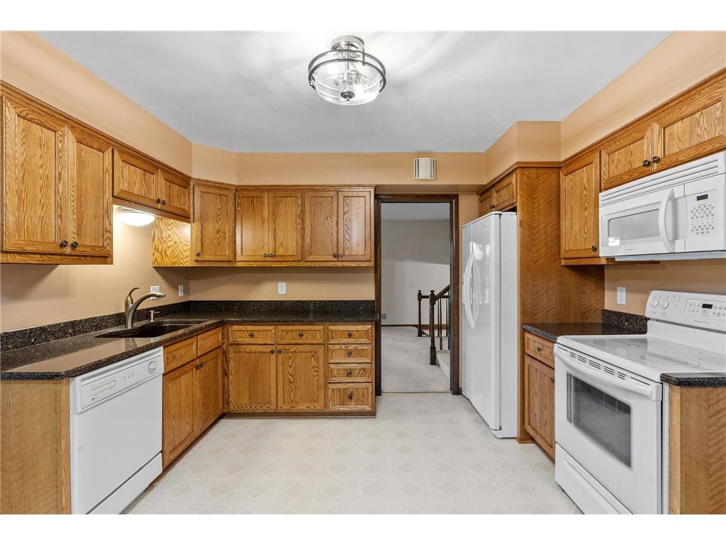 868 Cobb Road Shoreview MN 55126 7074295 image7