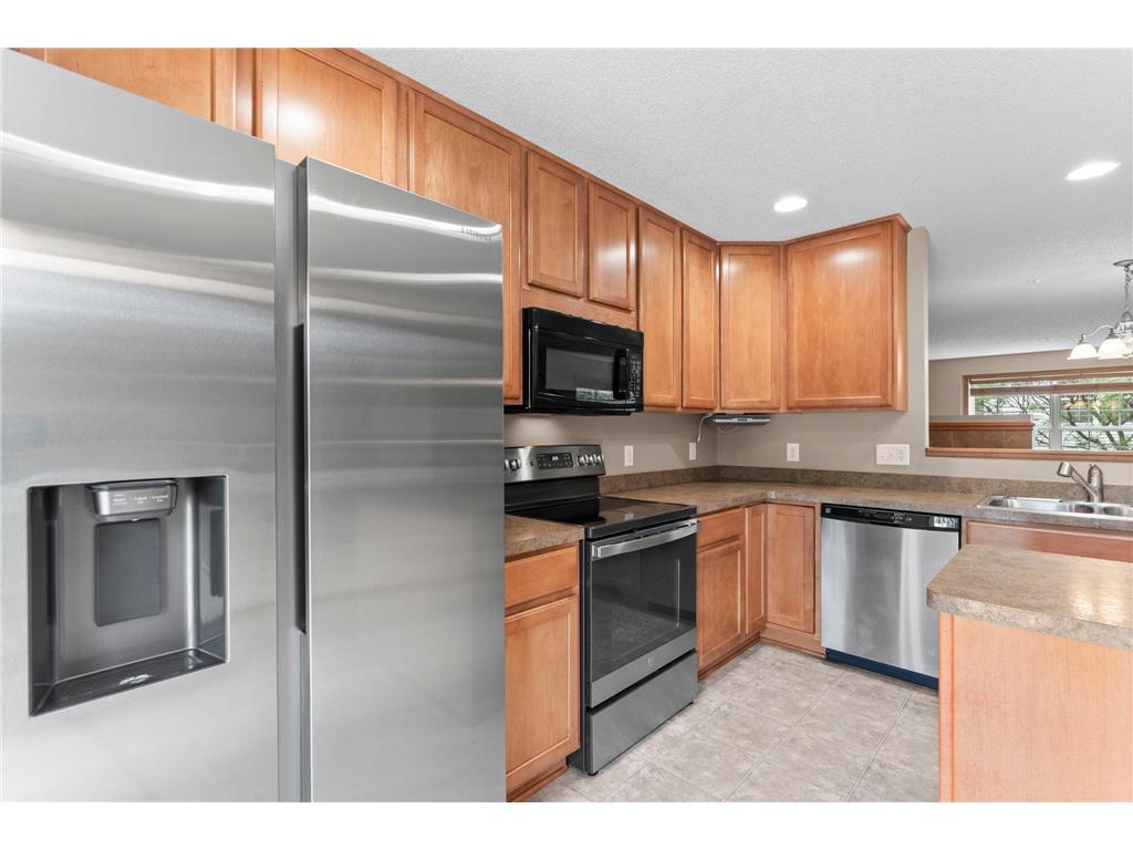 868 Ledgestone Drive Mahtomedi MN 55115 7106635 image12