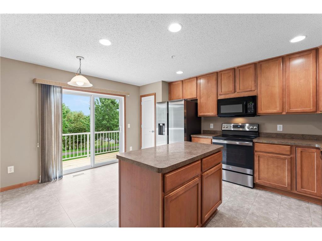 868 Ledgestone Drive Mahtomedi MN 55115 7106635 image13