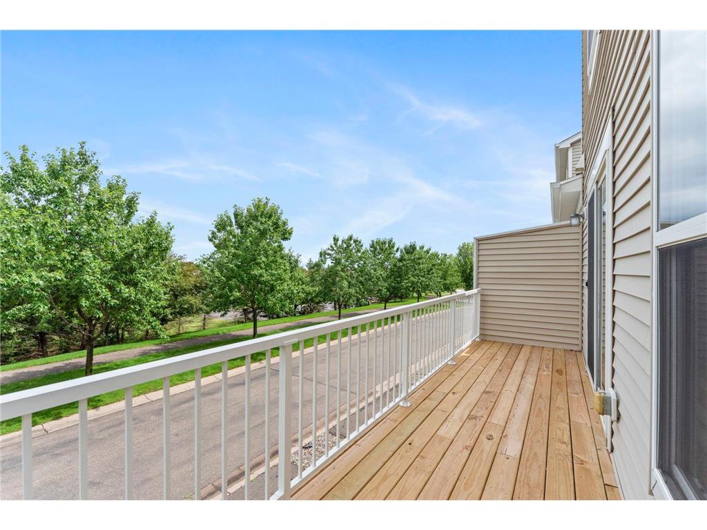 868 Ledgestone Drive Mahtomedi MN 55115 7106635 image16