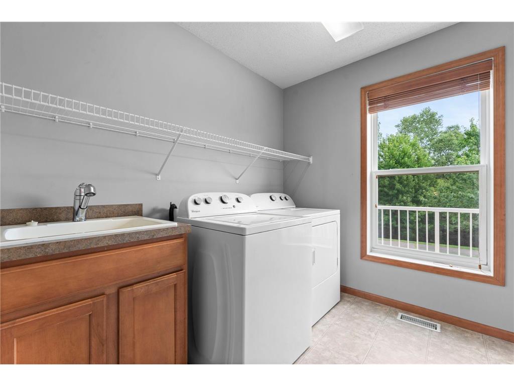 868 Ledgestone Drive Mahtomedi MN 55115 7106635 image19