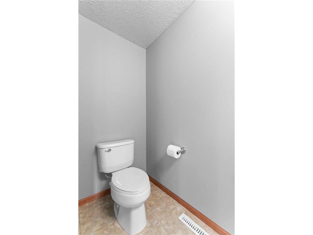 868 Ledgestone Drive Mahtomedi MN 55115 7106635 image21