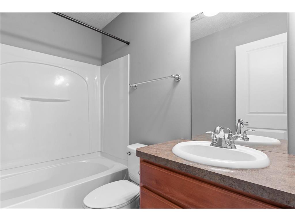 868 Ledgestone Drive Mahtomedi MN 55115 7106635 image34