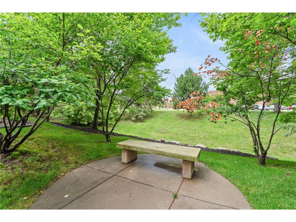 868 Ledgestone Drive Mahtomedi MN 55115 7106635 image44