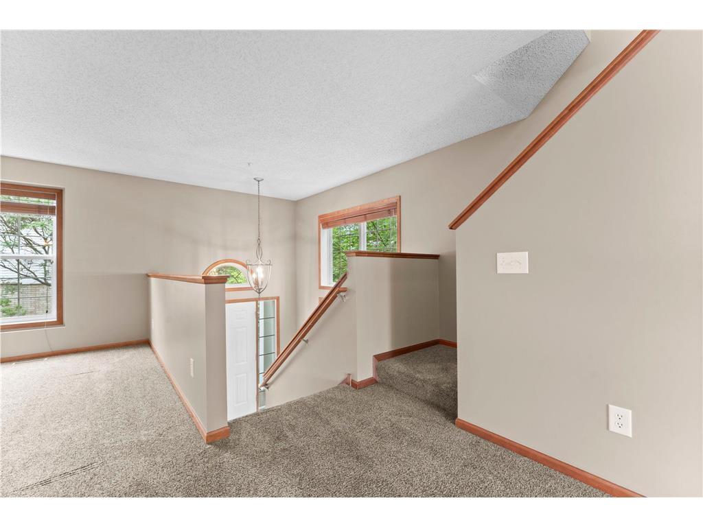 868 Ledgestone Drive Mahtomedi MN 55115 7106635 image5