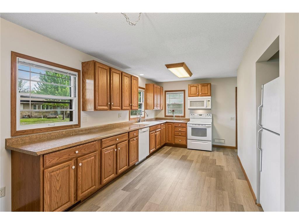 868 Oakwood Drive Anoka MN 55303 7068912 image3
