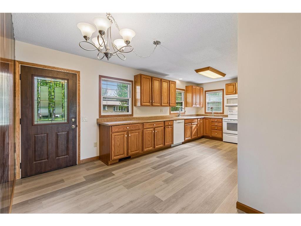868 Oakwood Drive Anoka MN 55303 7068912 image5