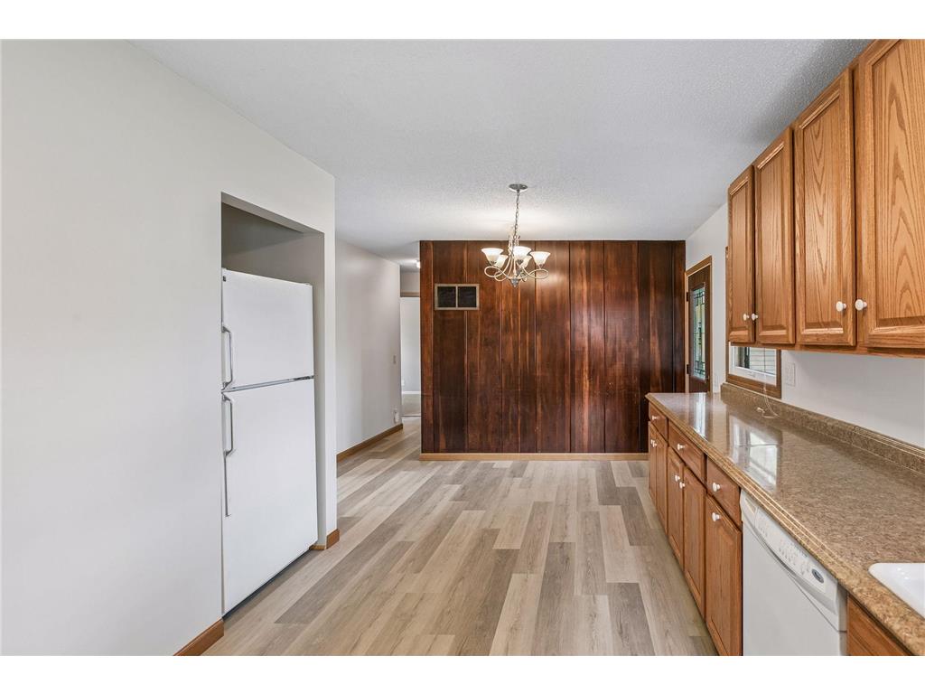 868 Oakwood Drive Anoka MN 55303 7068912 image6
