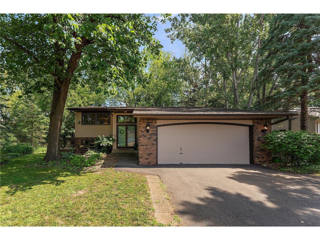 868 Westview Drive Shoreview MN 55126 6757618 image1