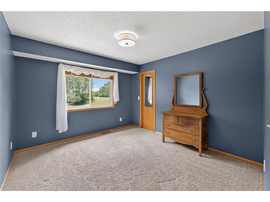 8688 380th Street North Branch MN 55056 7098577 image30