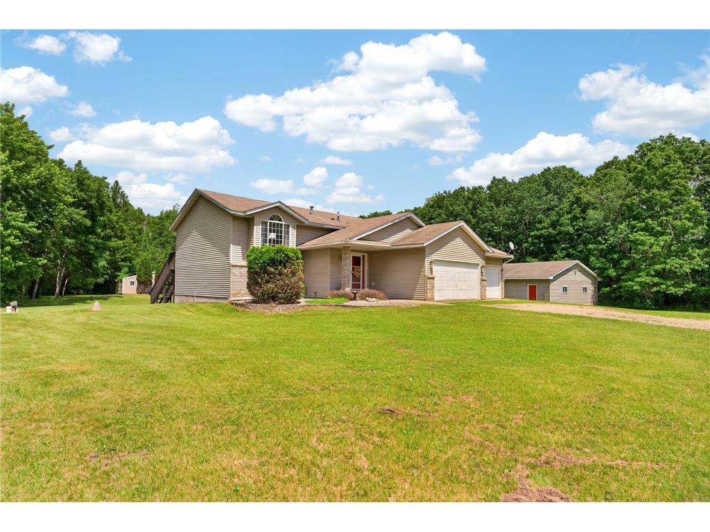 8688 380th Street North Branch MN 55056 7098577 image8