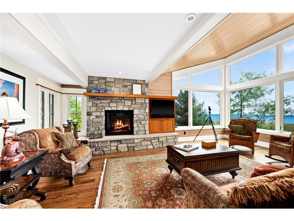 86890 Oak Ridge Heights Road, Bayfield, WI, 54814 MLS 6515801