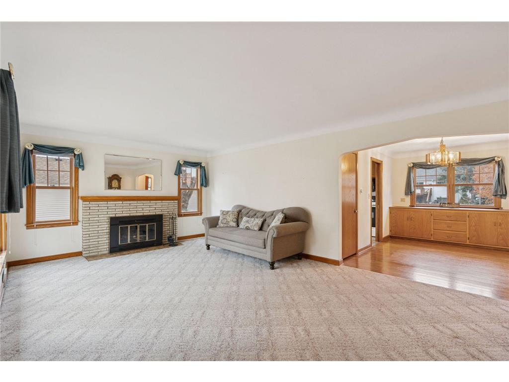 869 Iowa Avenue W Saint Paul MN 55117 6793671 image11