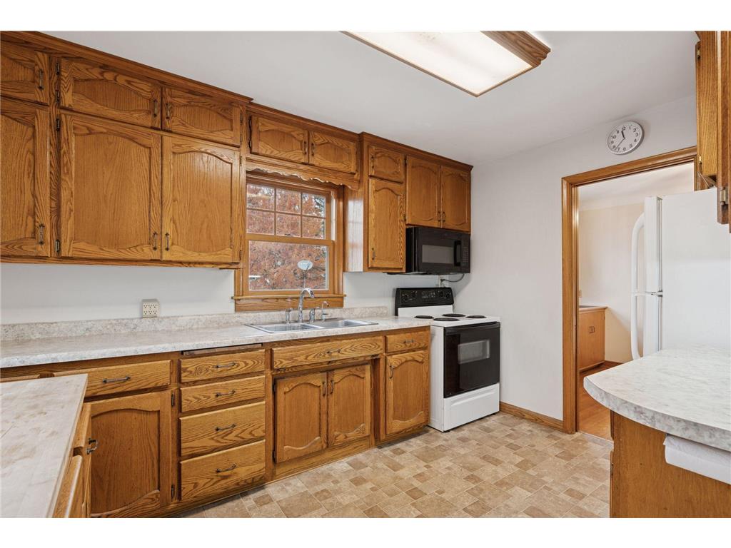 869 Iowa Avenue W Saint Paul MN 55117 6793671 image23