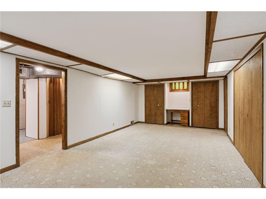 869 Iowa Avenue W Saint Paul MN 55117 6793671 image34