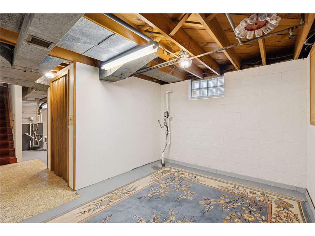 869 Iowa Avenue W Saint Paul MN 55117 6793671 image37